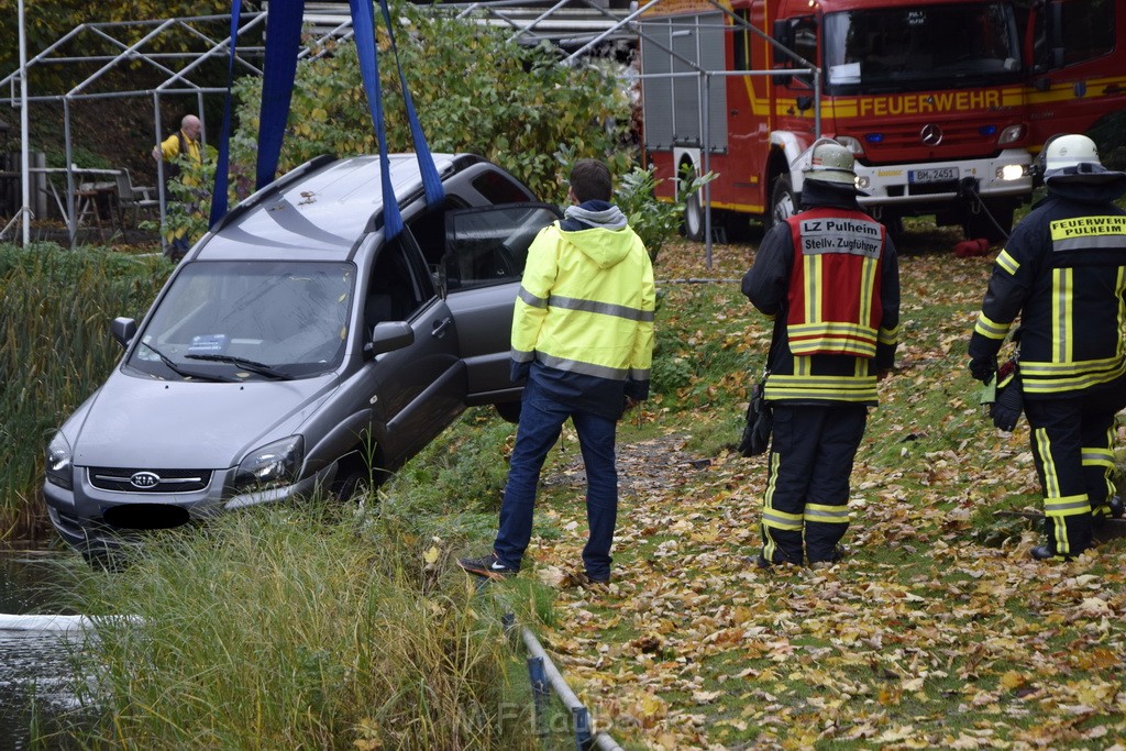 Einsatz BF Koeln PKW im See Koeln Esch P120.JPG - Miklos Laubert